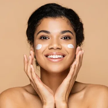 How To Care For Facial Skin In Summer And Winter