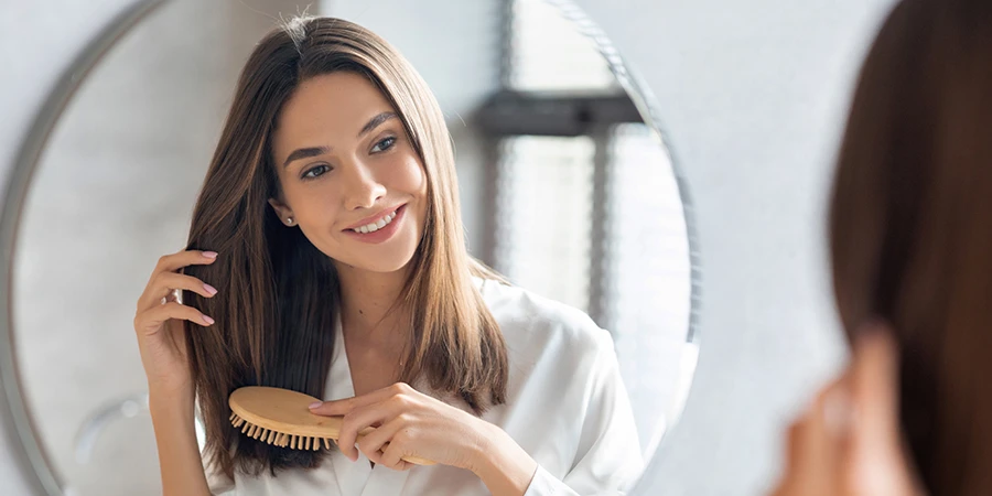 А Hair Growth Tips: How to Grow Hair Faster - AdobeStock