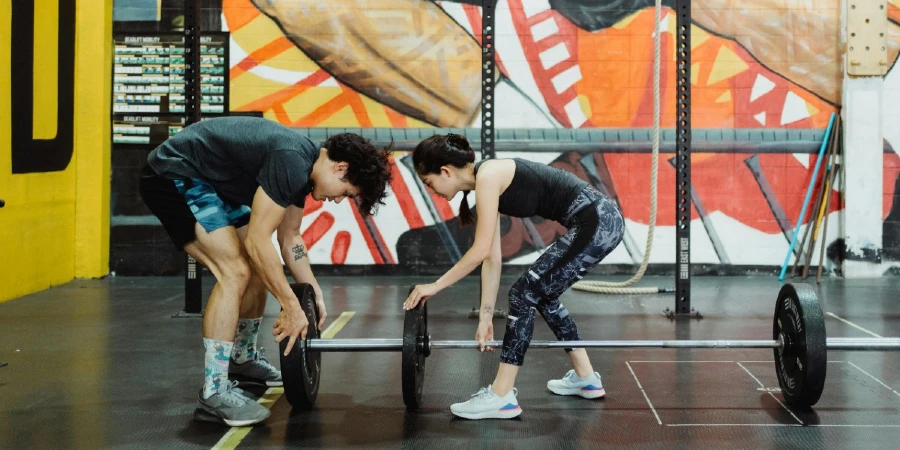 How to increase testosterone? - gym couple wp How to increase testosterone? - gym couple wp