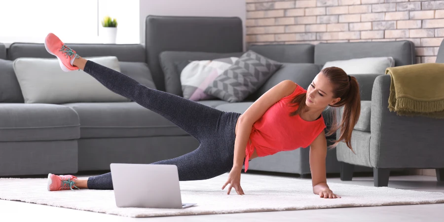 Strategies to move more and have energy during the day - AdobeStock