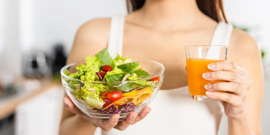 Habits that Increase Fertility for Men and Women - AdobeStock