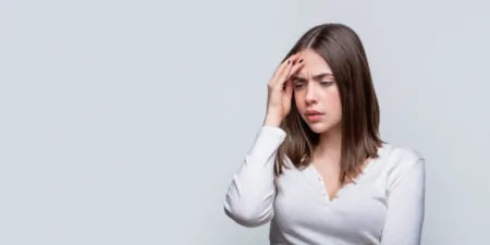 What Weakens the Immune System? 5 Habits to Avoid - AdobeStock
