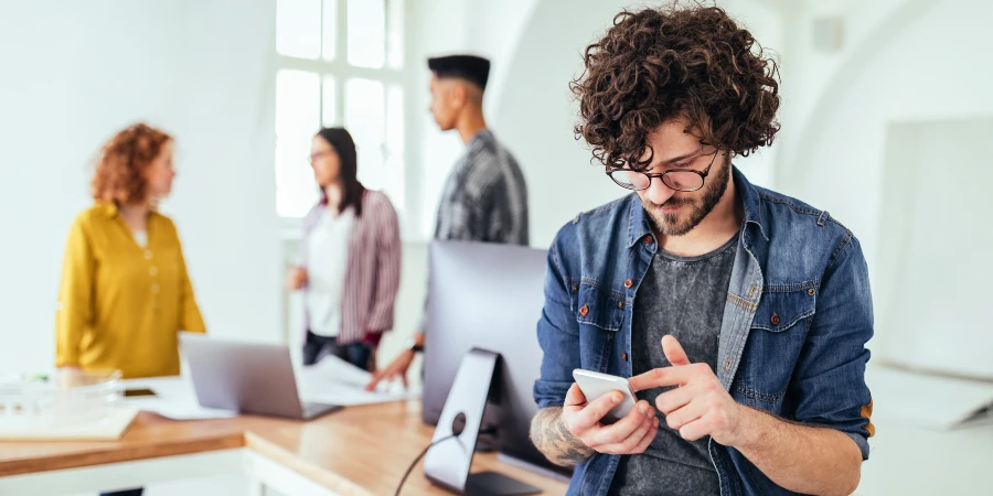 Tips for Preventing Back Pain in the Workplace - AdobeStock Tips for Preventing Back Pain in the Workplace - AdobeStock