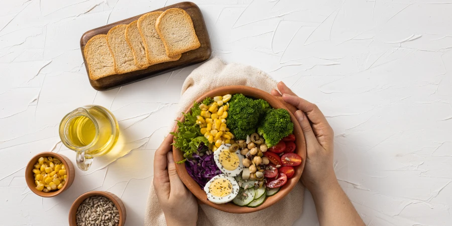 Simple Habits to Improve Digestion Effectively - AdobeStock