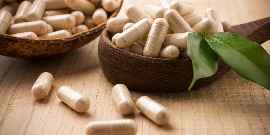 Autumn Fatigue and Drowsiness — The Best Supplements to Boost Energy - AdobeStock