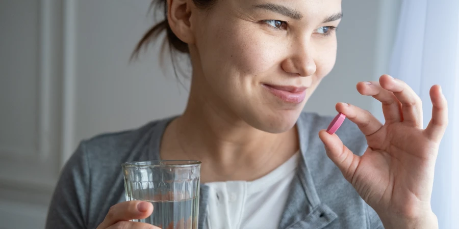 5 Biotin Deficiency Symptoms You Shouldn't Ignore - AdobeStock 5 Biotin Deficiency Symptoms You Shouldn't Ignore - AdobeStock