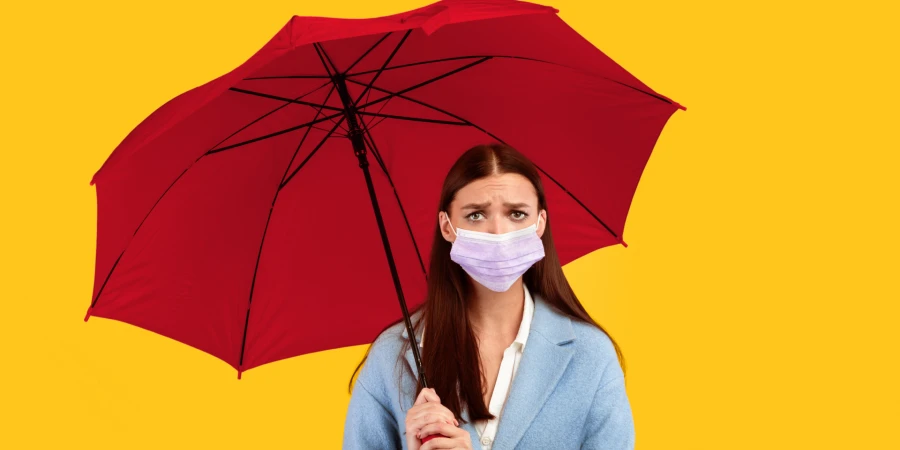 Autumn Fatigue and Drowsiness — The Best Supplements to Boost Energy - AdobeStock