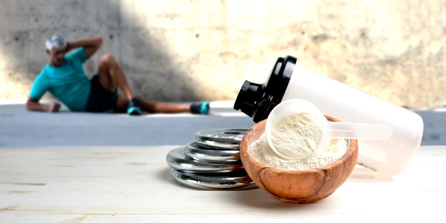 What Happens If I Take Protein or Creatine Without Exercising? - AdobeStock What Happens If I Take Protein or Creatine Without Exercising? - AdobeStock