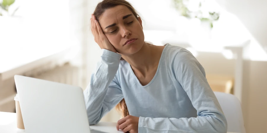 5 Biotin Deficiency Symptoms You Shouldn't Ignore - AdobeStock 5 Biotin Deficiency Symptoms You Shouldn't Ignore - AdobeStock