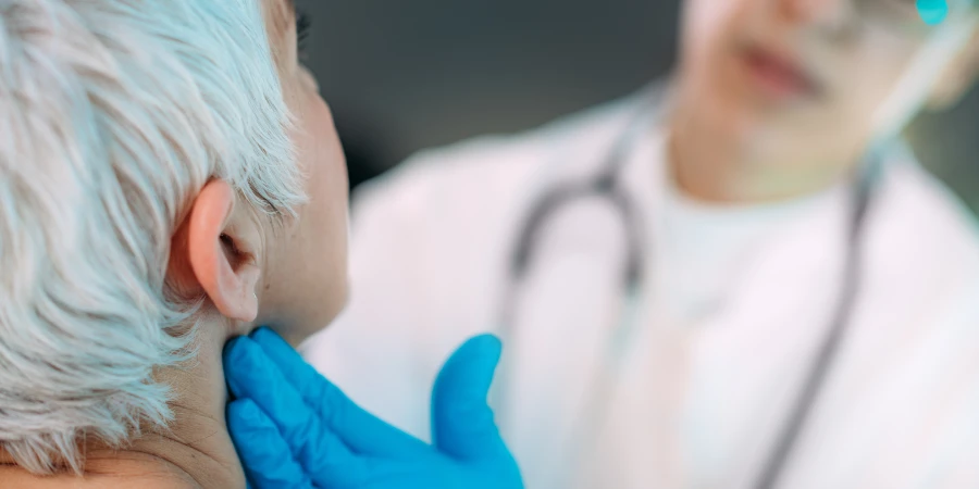Causes, symptoms and treatment of hypothyroidism - AdobeStock Causes, symptoms and treatment of hypothyroidism - AdobeStock