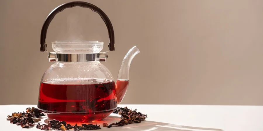 11 Best Remedies for Swollen Legs and Feet - swollen feet hibiscus tea